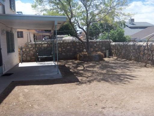 11747 Roger Chaffee Ln - Photo 2 of 22