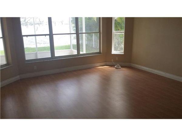 19033 NW 23rd Pl - Photo 2 of 6