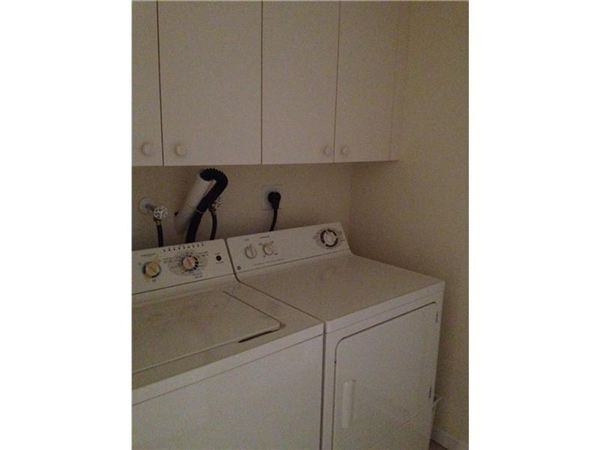2802 CENTER COURT DR - Photo 3 of 8