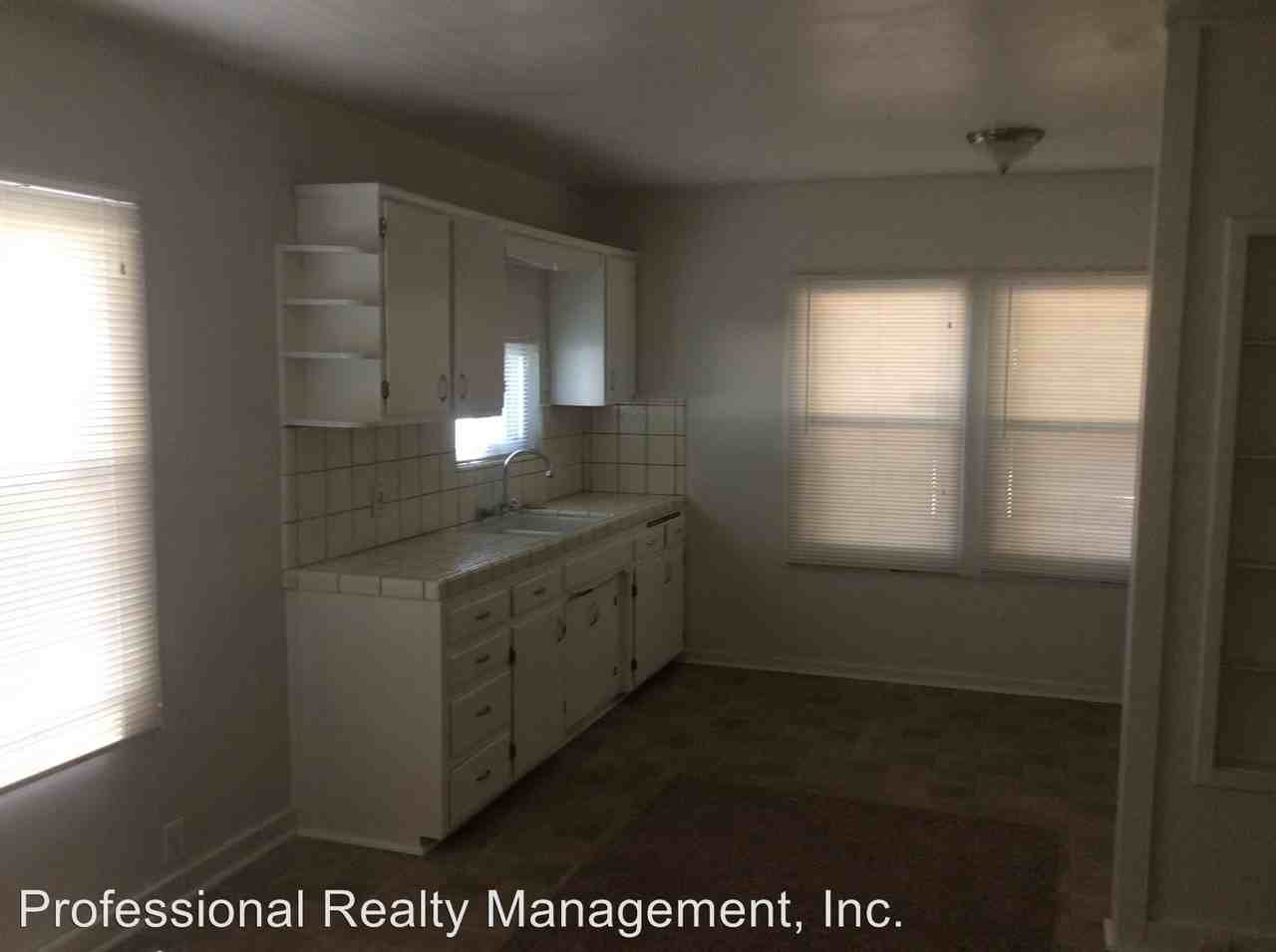 11934 Rosedale Hwy - Photo 3 of 10