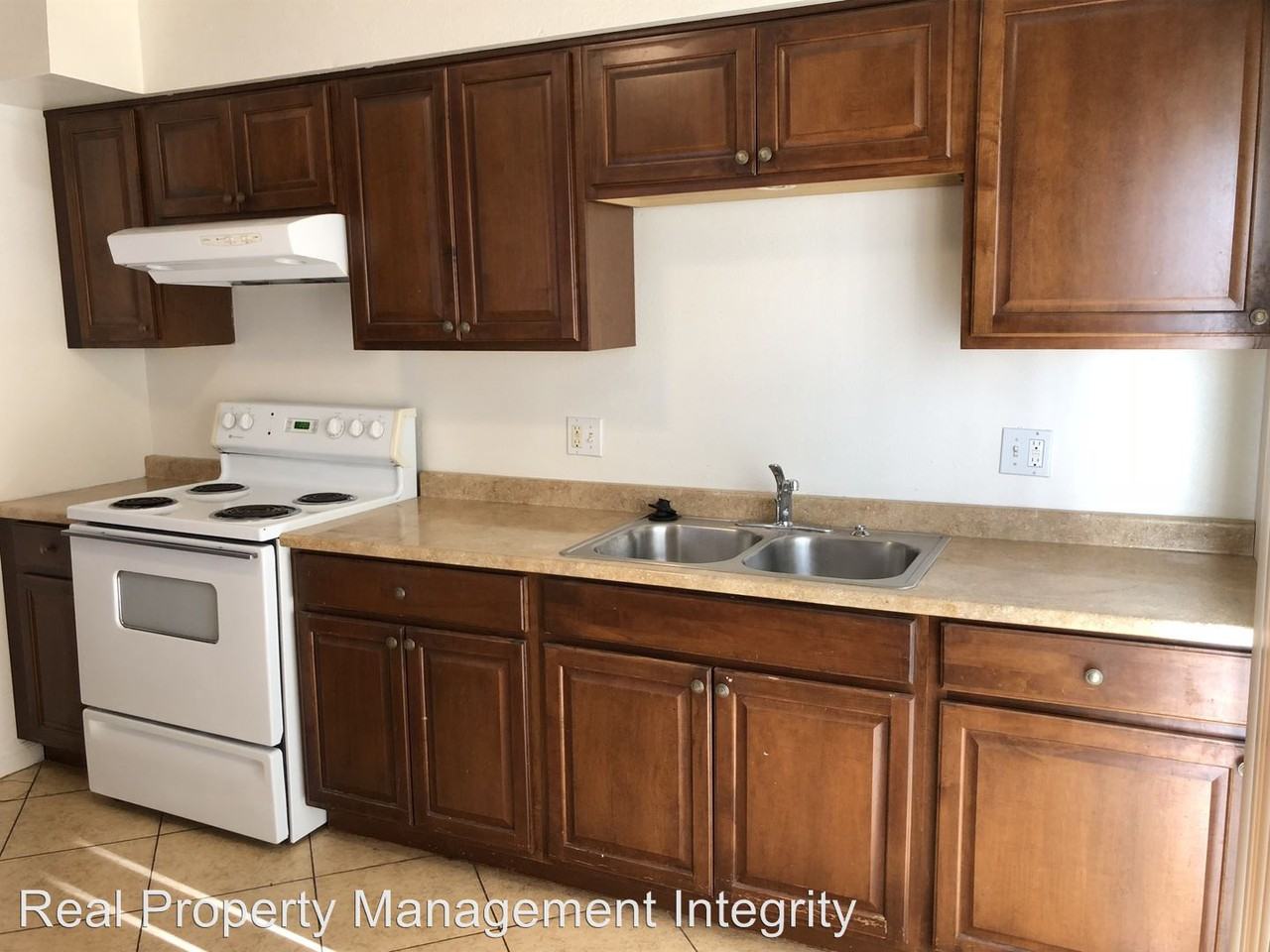 475 N. Hamilton Ave. - Photo 2 of 16