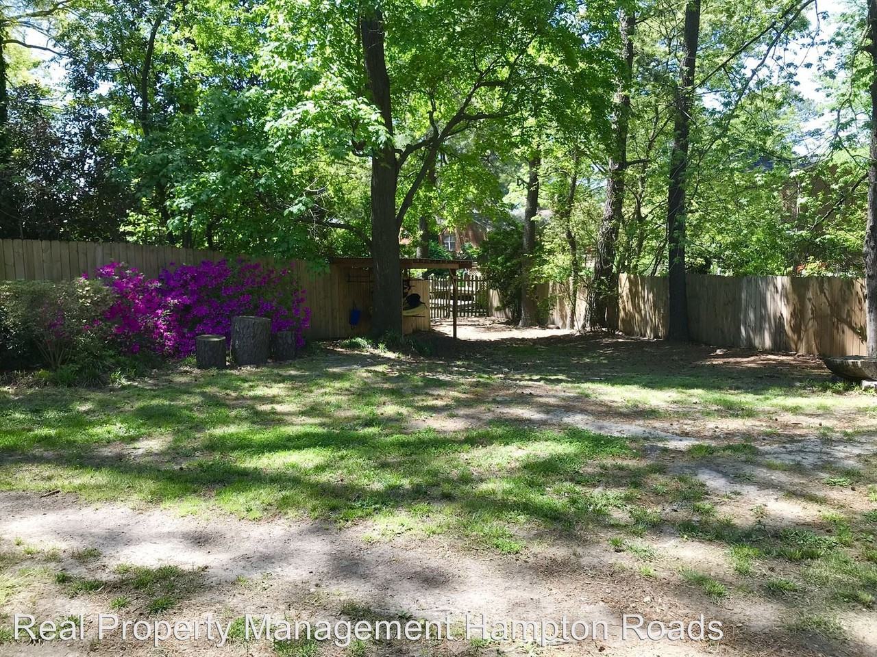 5345 Orion Ave - Photo 3 of 22