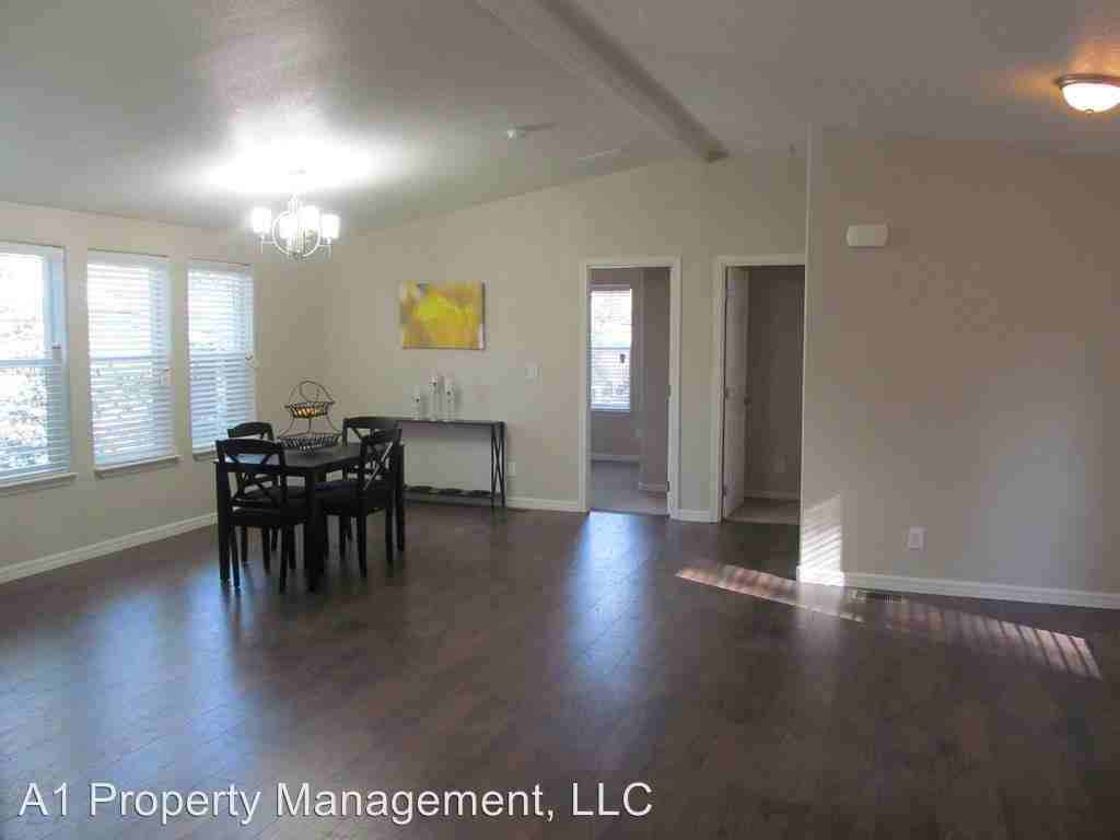 24 Santa Fe - Photo 3 of 18