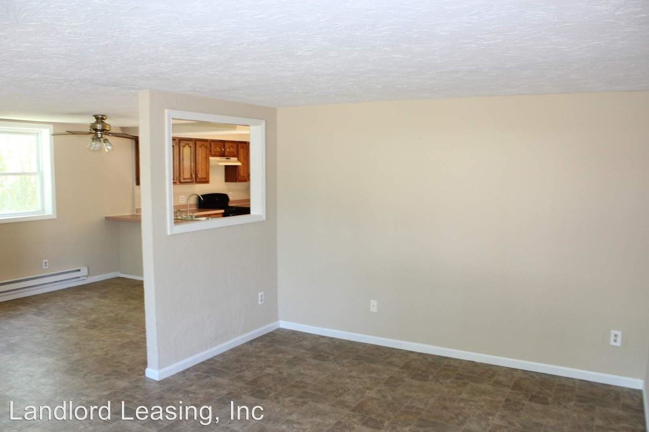 308 Guilford Rd - Photo 3 of 13