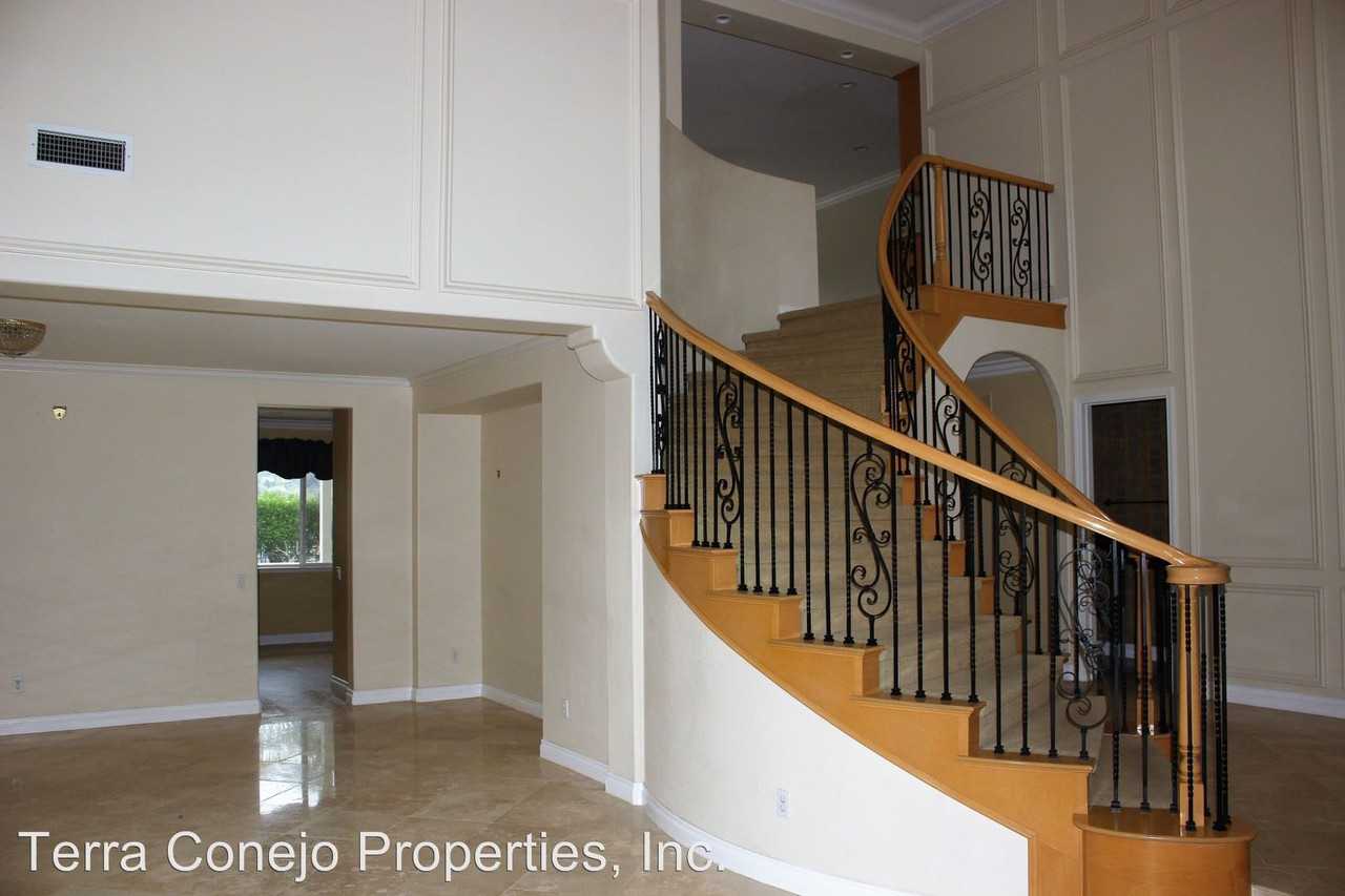 856 Paseo De Leon - Photo 3 of 15