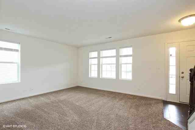 1142 Adagio Dr - Photo 2 of 16