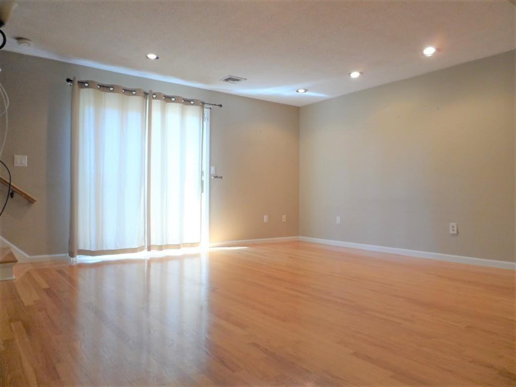 305 Salem St #205 - Photo 2 of 12