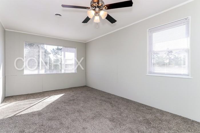 3508 Wyevale Dr - Photo 3 of 8