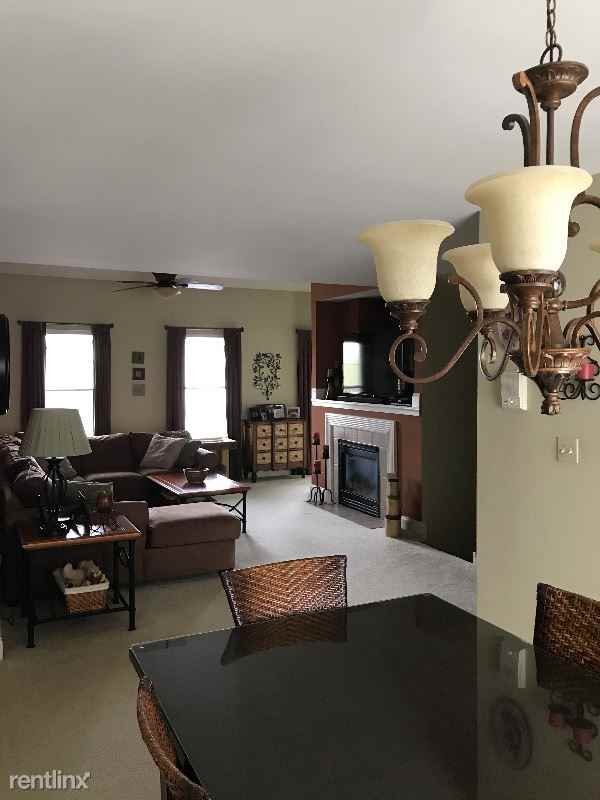 1795 Chateau Pl - Photo 3 of 16