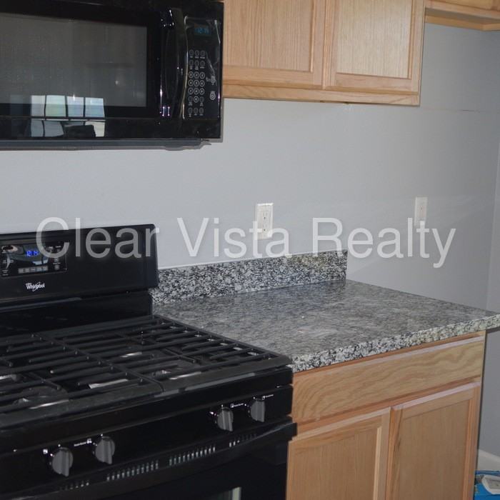 621 Greenlawn Blvd - Photo 2 of 5