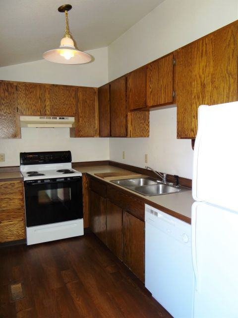 331 Bohl Ave - Photo 2 of 6