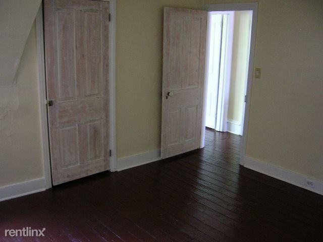 46 N 11th St - Photo 3 of 20