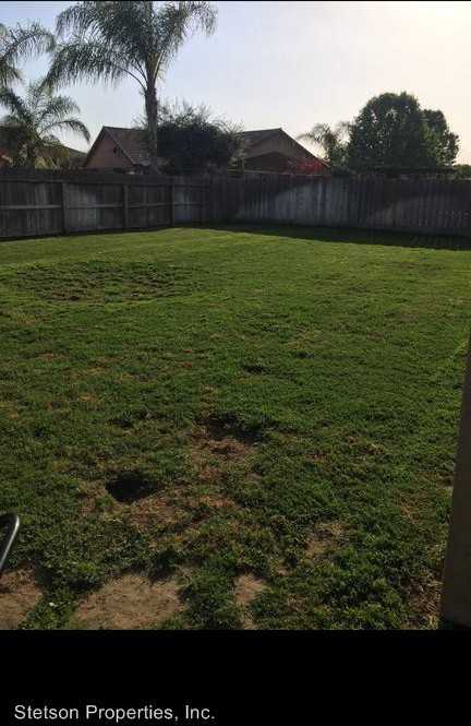 1831 W Castle Ave - Photo 2 of 2