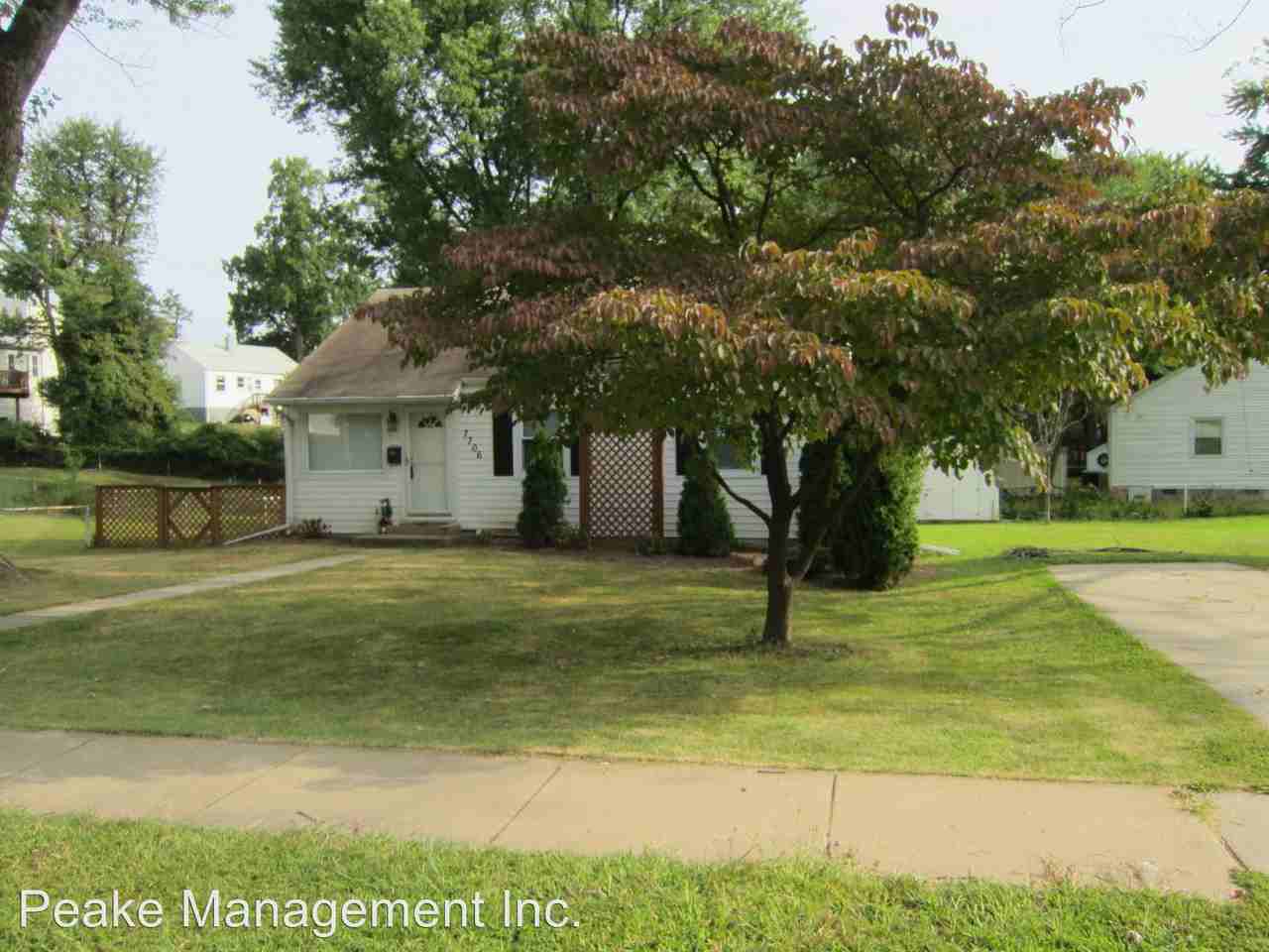 7706 Lunceford Ln - Photo 2 of 17