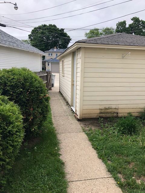 5842 W Elliott Cir - Photo 2 of 22