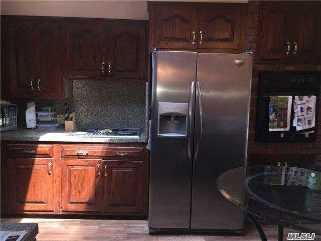 109 Beverly Ave - Photo 2 of 5