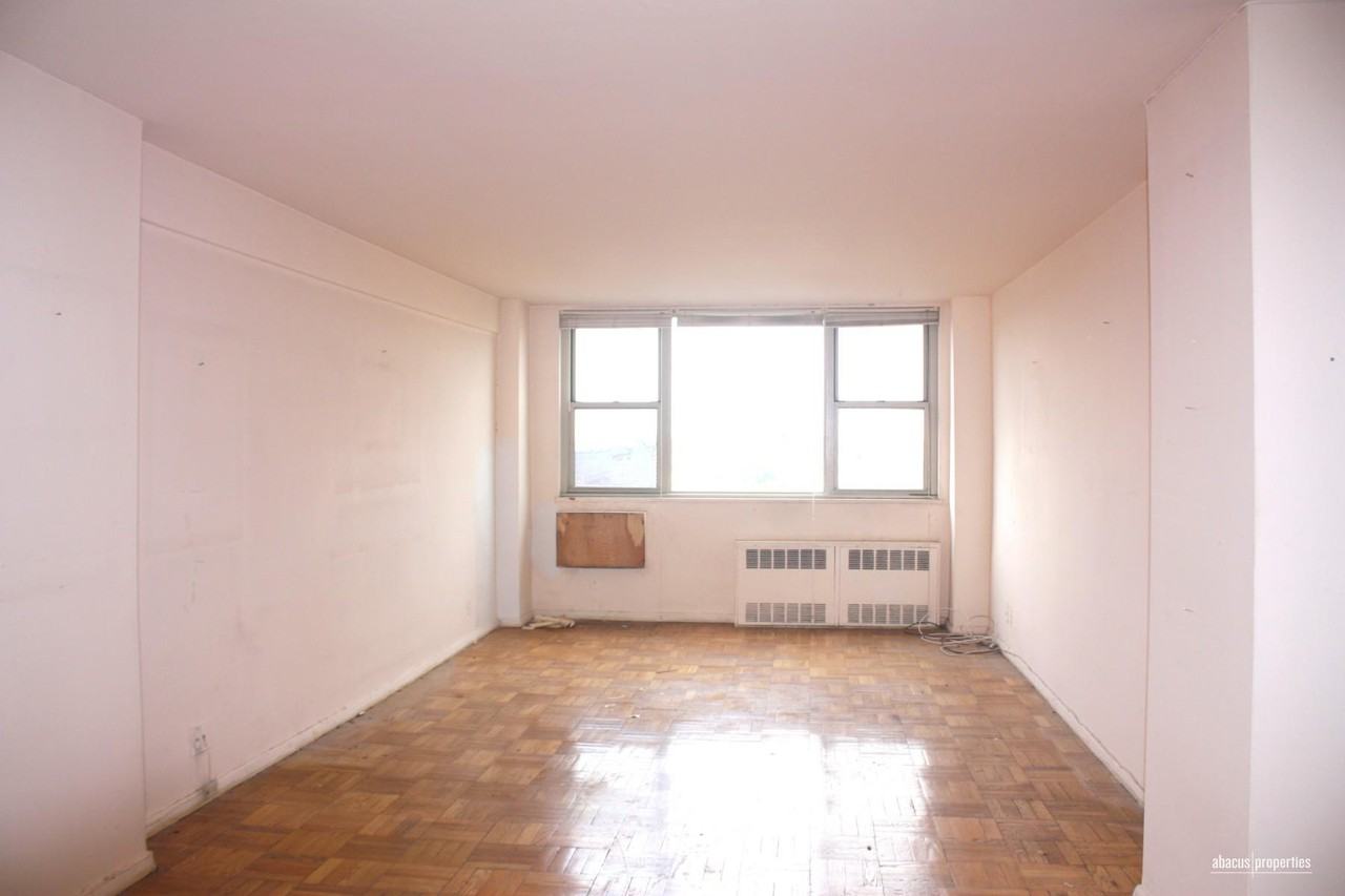 455 Ocean Parkway Service Rd #8G