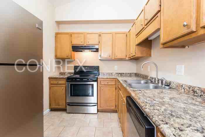 229 Tilting Rock Dr - Photo 3 of 8