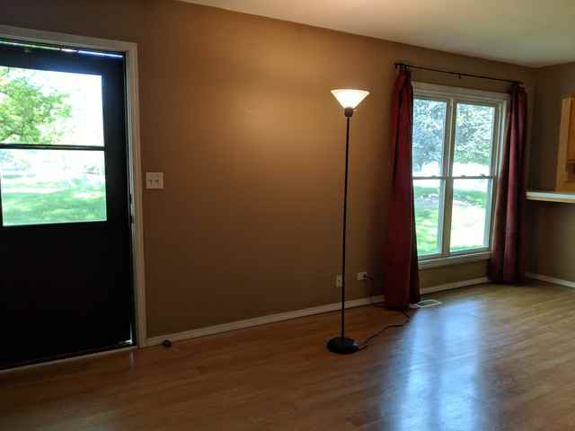 2450 Devonshire Ct - Photo 3 of 15