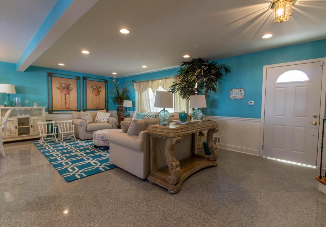 2338 Ramshorn Dr - Photo 3 of 26