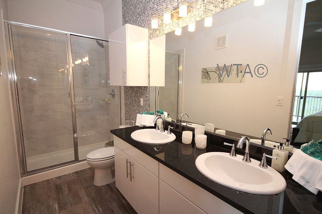 1 Month Free - Photo 2 of 8