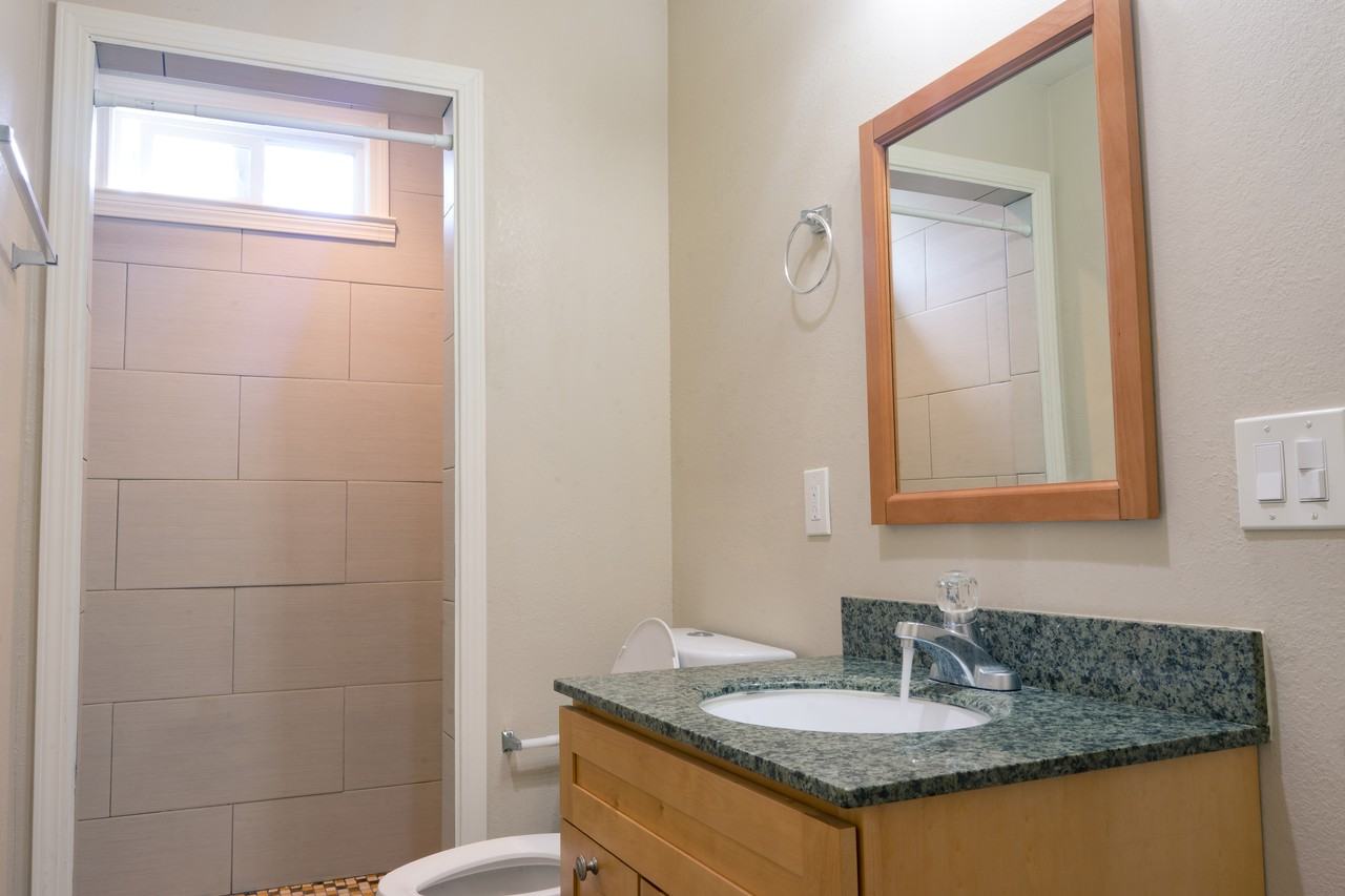 3201 San Leandro Street #6 - Photo 3 of 5