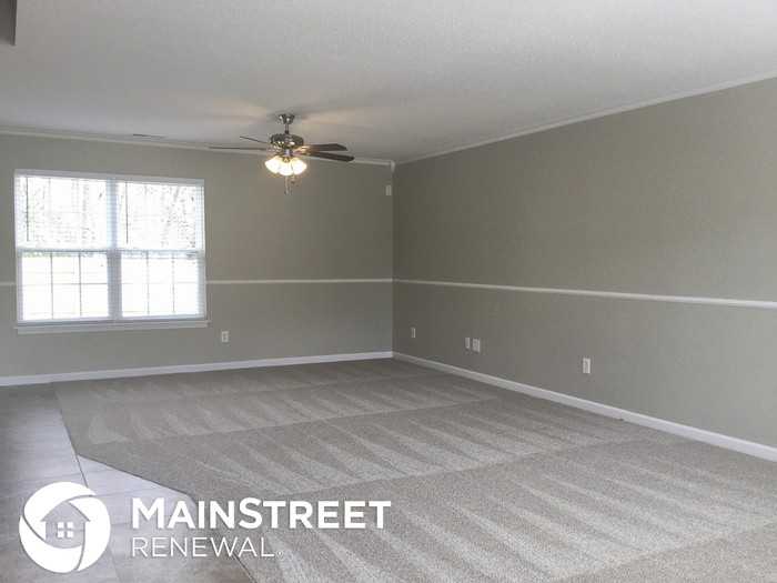 5305 Ian Dr - Photo 2 of 17