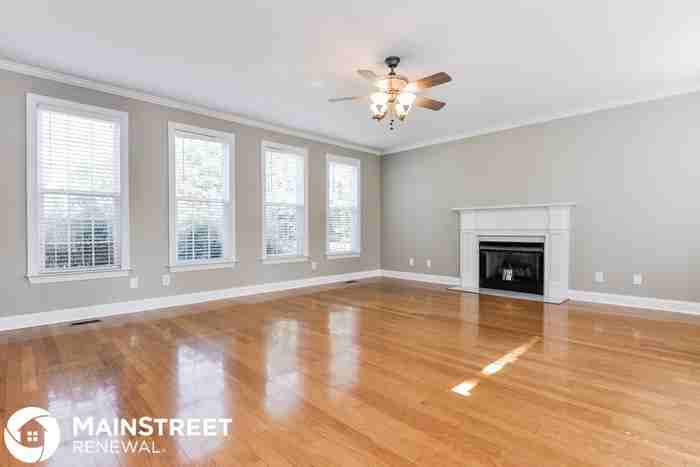 202 Galloway Dr - Photo 2 of 15