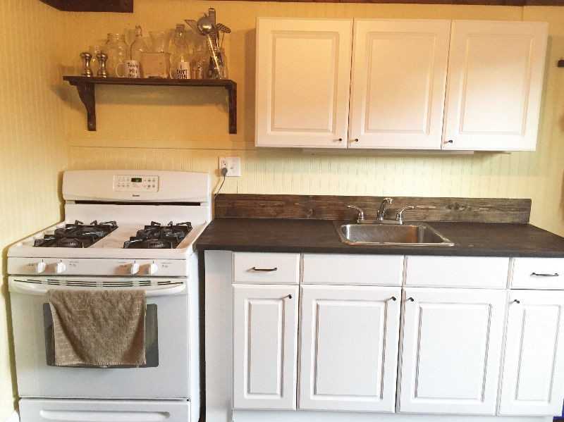 325 Bay Street North - Photo 2 of 7