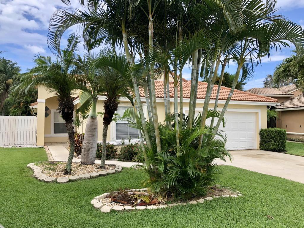 6476 Barton Creek Circle - Photo 2 of 10