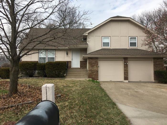 912 SE 5th Terrace - Photo 2 of 20