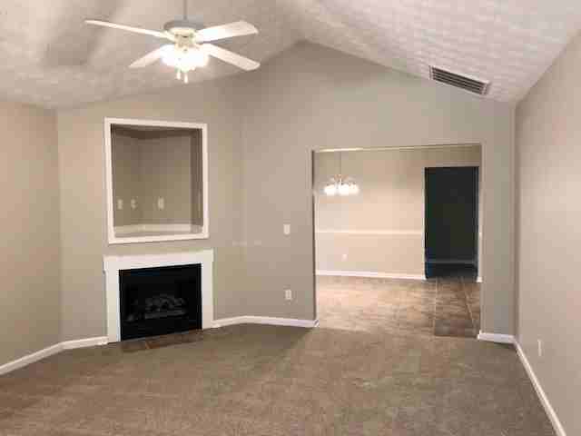 485 Cathedral Dr - Photo 2 of 15