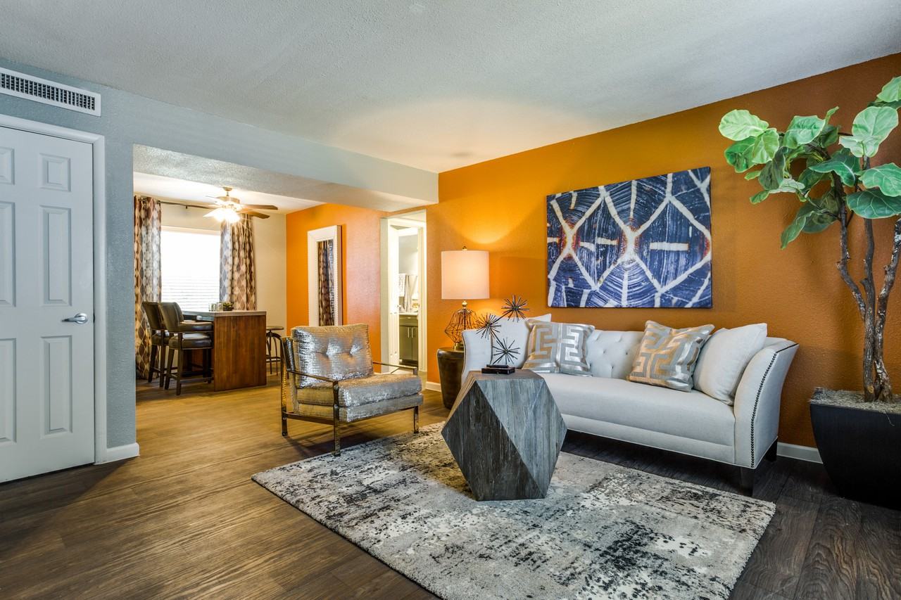 10407 Lone Tree Lane #D - Photo 3 of 10