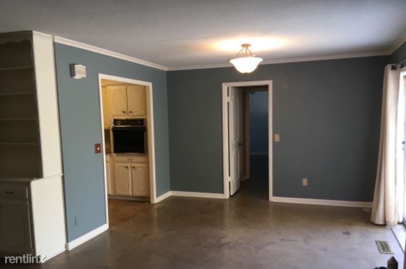 3825 NW 64th St - Photo 3 of 6