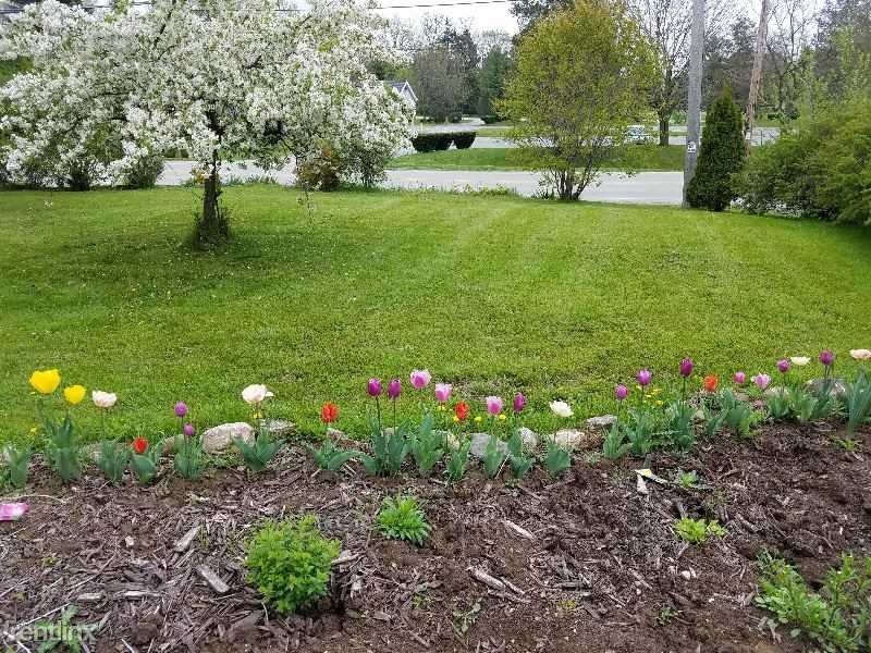 N48w13530 Hampton Rd - Photo 2 of 14