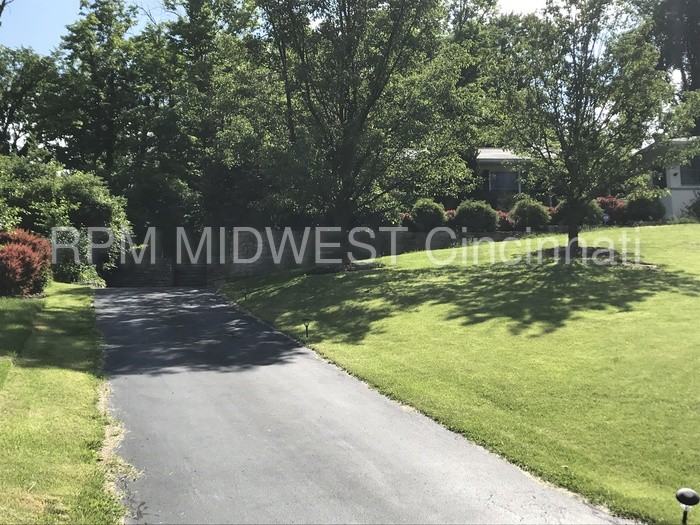 236 Brocdorf Dr - Photo 3 of 12