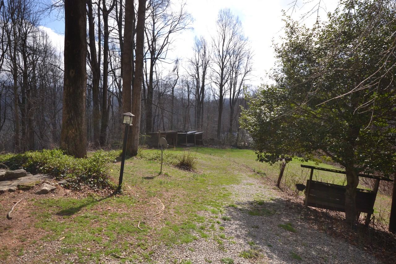 1053 Frost Rd - Photo 2 of 28