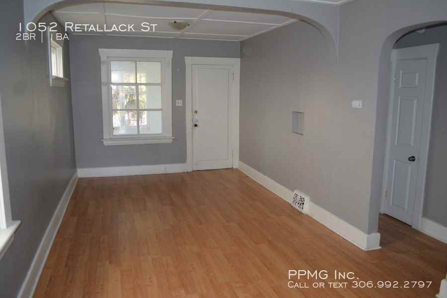 1052 Retallack St - Photo 2 of 9