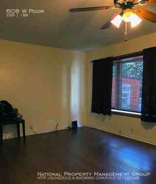 608 W Poor St - Photo 2 of 10