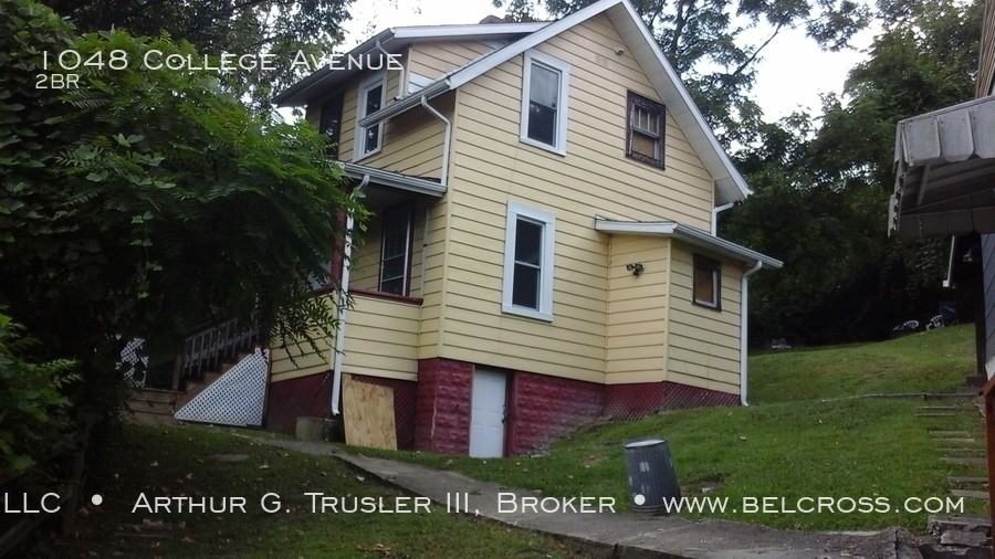 1048 College Ave