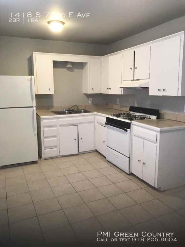 1418 S 73rd E Ave - Photo 3 of 8