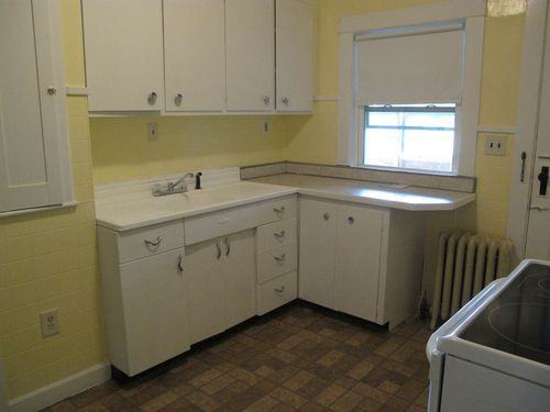 1060 South St #2 - Photo 3 of 5