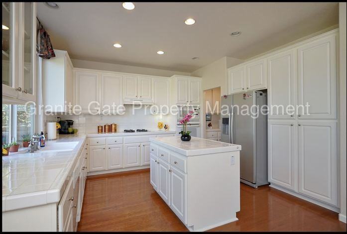 2951 Audubon Circle - Photo 2 of 7