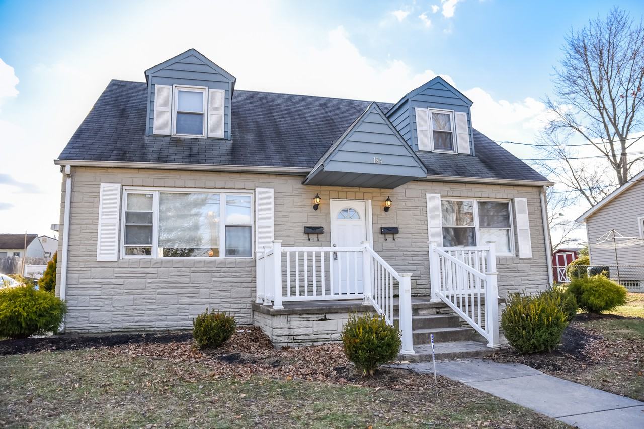 184 Anderson Ave - Photo 3 of 28