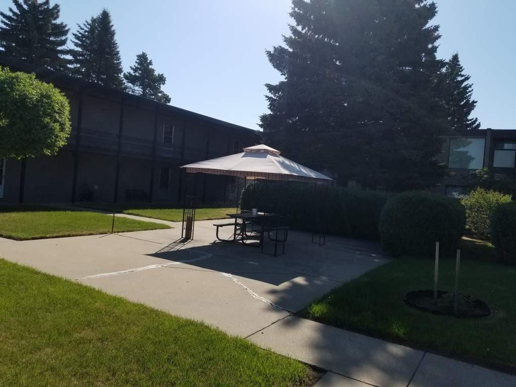 Sherridon Court - Photo 2 of 5