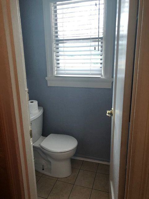 3601 Lyon Ave - Photo 2 of 10