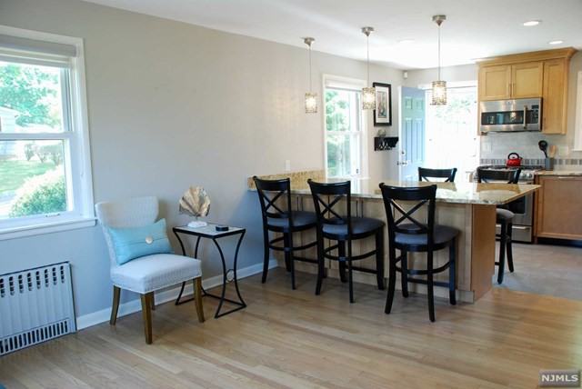 57 Stanley Rd - Photo 3 of 15