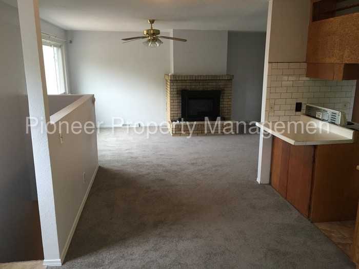 12135 W 8th Ave - Photo 3 of 9