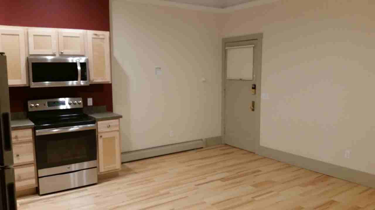 Dunn Brown Building - Photo 2 of 9