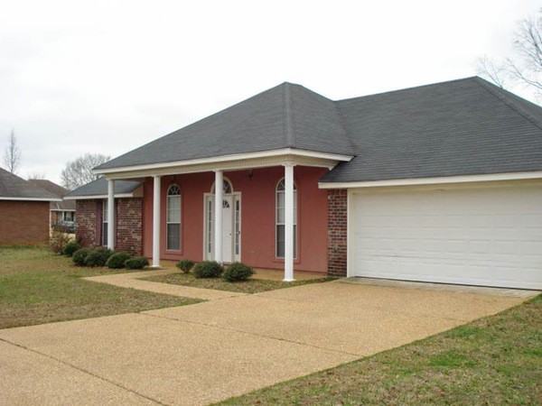 610 Ridge Pl - Photo 2 of 18